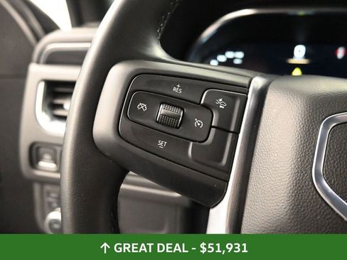 Used 2024 GMC Yukon SLT image 32