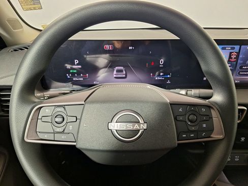 Used 2026 Nissan Sentra SV w/ Floor Mat Package FWD image 18