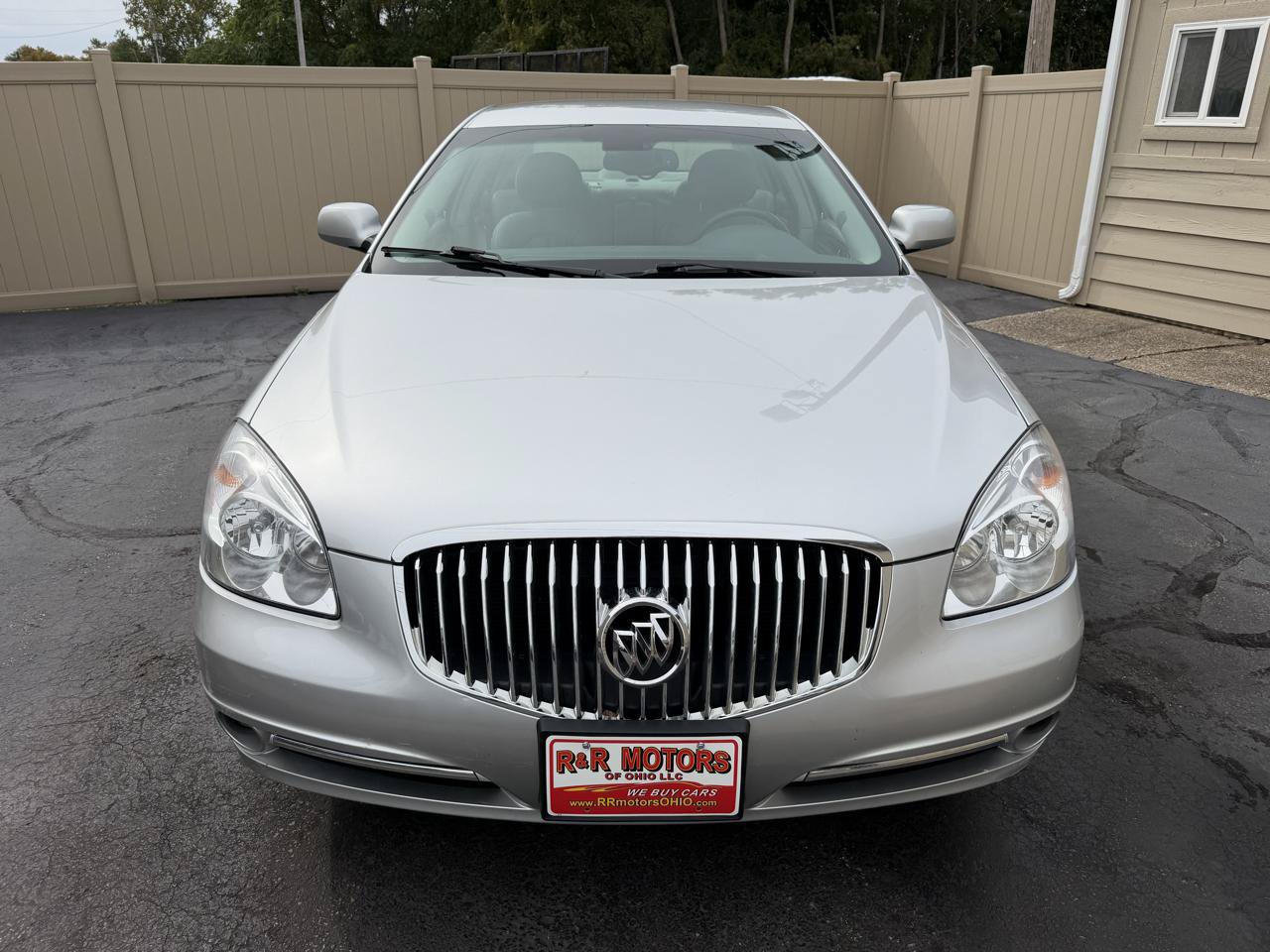 Used 2010 Buick Lucerne CXL FWD image 8