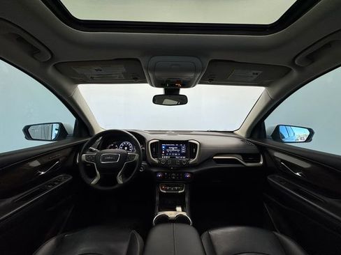 Used 2023 GMC Terrain Denali w/ Denali Premium Package image 20