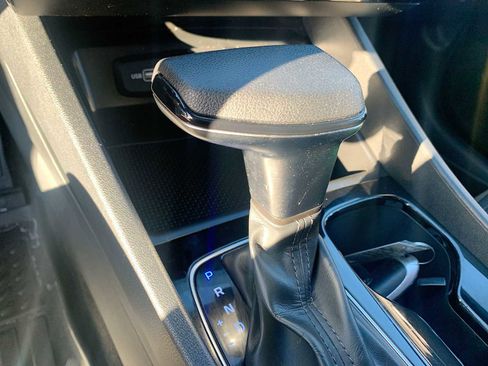 Used 2022 Hyundai Santa Cruz SEL image 15