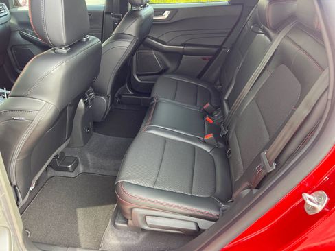 New 2026 Ford Escape ST-Line w/ Tech Pack #1 FWD image 16