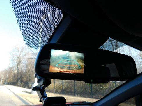 Used 2018 Toyota C-HR XLE image 10