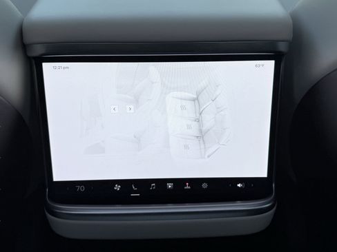 Used 2023 Tesla Model S Plaid image 28