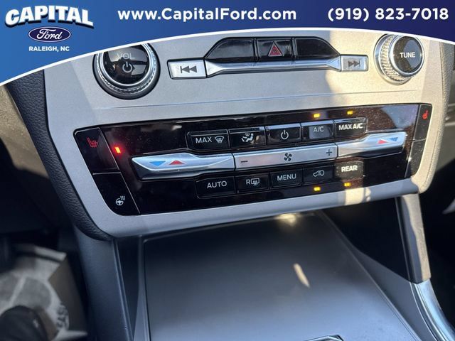 New 2024 Ford Explorer XLT w/ Equipment Group 202A RWD image 30