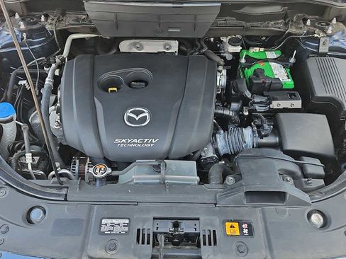 Used 2018 MAZDA CX-5 Touring FWD image 17