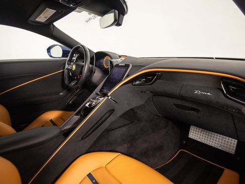 Certified 2021 Ferrari Roma RWD image 45