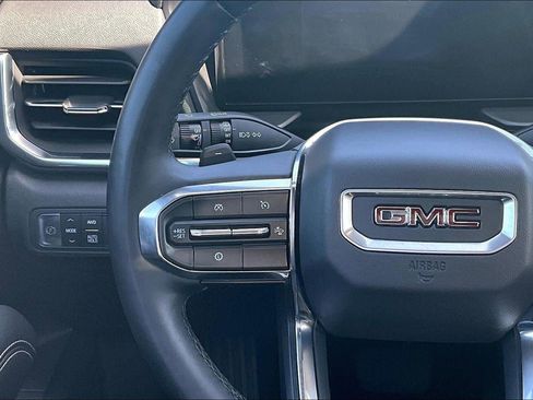 Used 2025 GMC Terrain Elevation AWD/4WD image 19