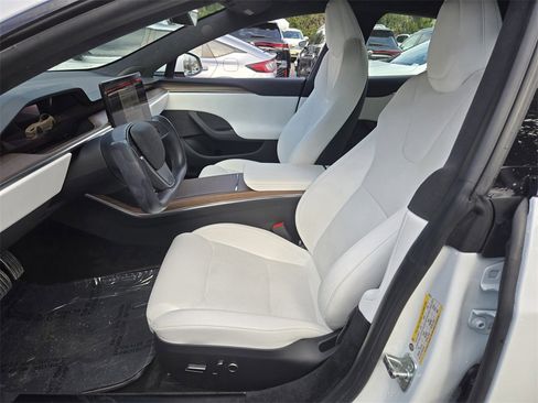 Used 2023 Tesla Model S Standard Range image 15