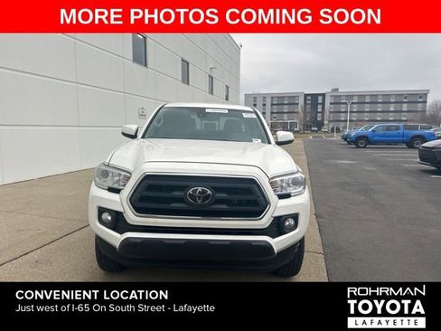 Certified 2023 Toyota Tacoma SR5 image 2