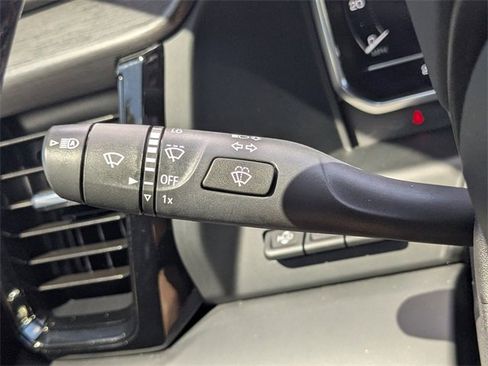 Used 2024 GMC Sierra 1500 AT4X image 27