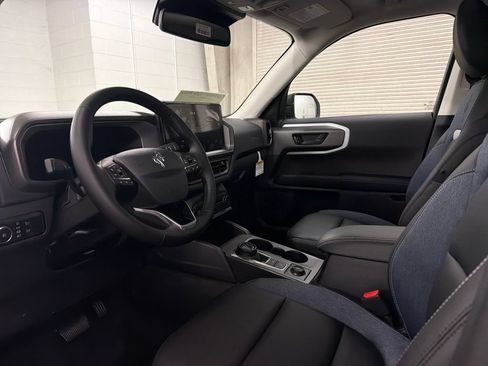 New 2025 Ford Bronco Sport Outer Banks w/ Outer Banks Tech Package+ AWD/4WD image 7