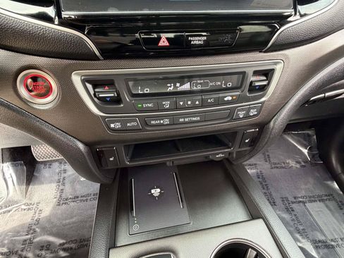 Used 2024 Honda Ridgeline TrailSport image 10