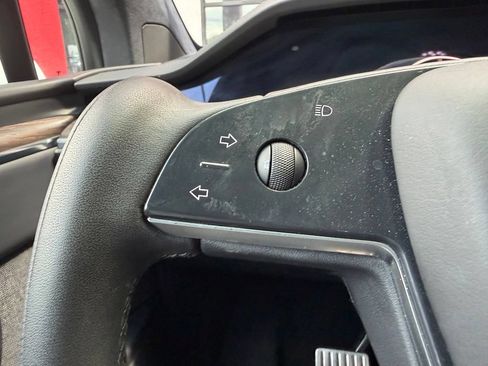 Used 2023 Tesla Model X AWD/4WD image 15