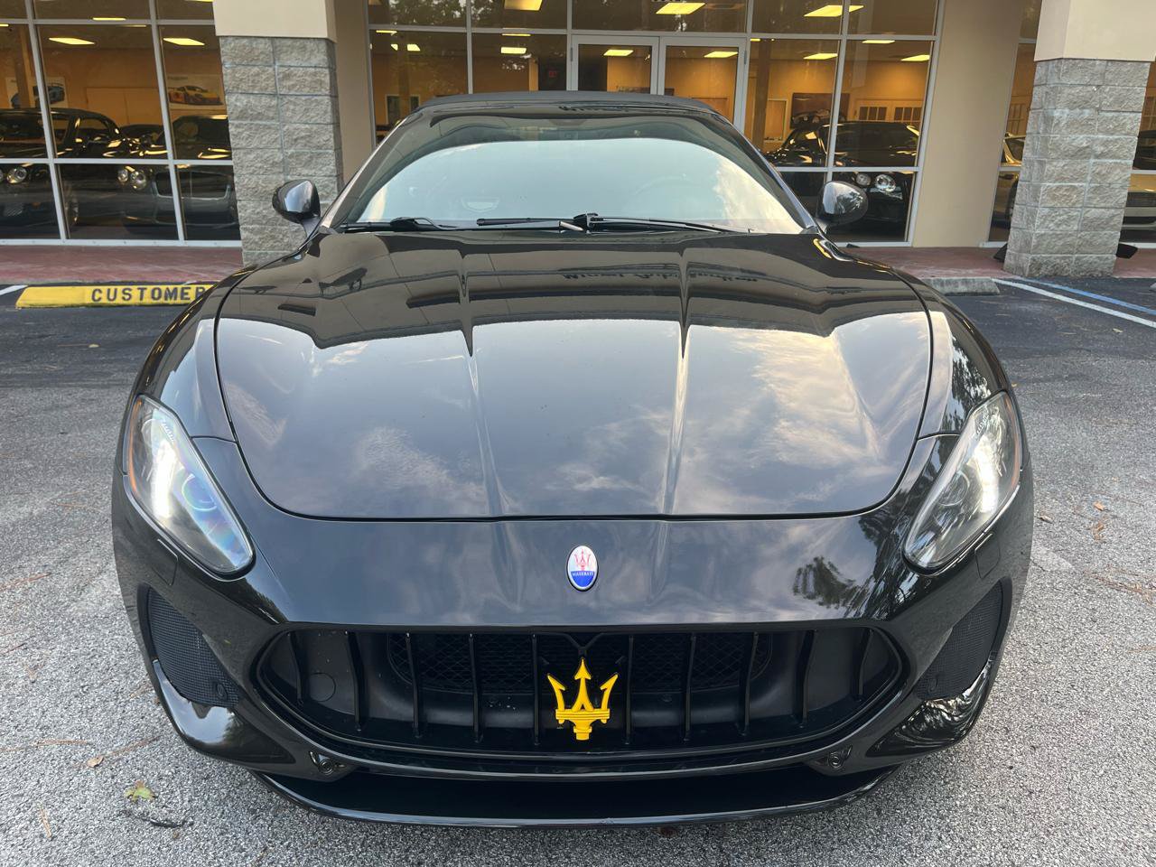 Used 2018 Maserati GranTurismo Sport RWD image 29