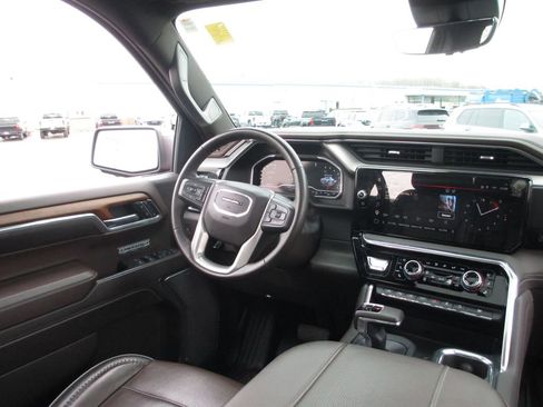 Used 2023 GMC Sierra 1500 Denali w/ Technology Package image 29