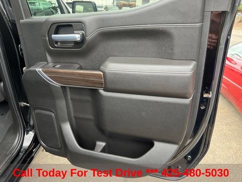 Used 2021 Chevrolet Silverado 1500 LT Trail Boss w/ Convenience Package II AWD/4WD image 36