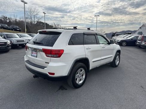 Used 2012 Jeep Grand Cherokee Laredo w/ Laredo E Group image 8