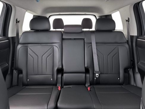 New 2026 Hyundai Santa Fe SEL image 16