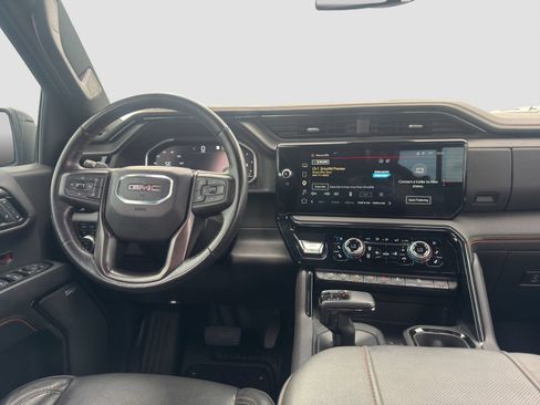 Used 2023 GMC Sierra 1500 AT4 w/ AT4 Preferred Package AWD/4WD image 14
