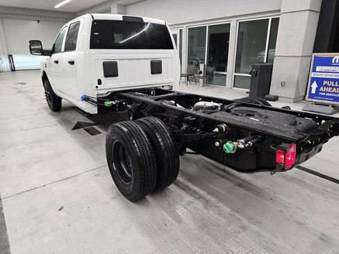 New 2026 RAM 3500 Tradesman image 4