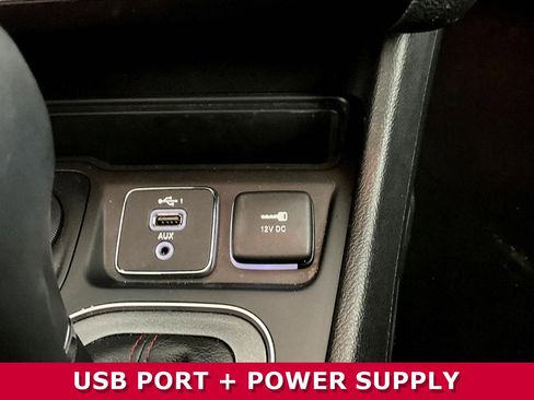 Used 2021 Jeep Cherokee Trailhawk w/ Sun, Sound & Nav Group image 15