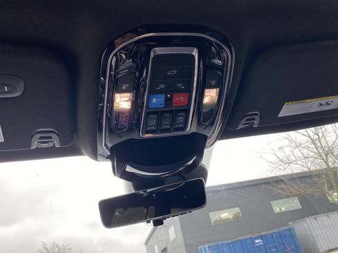 Used 2022 Jeep Grand Wagoneer Series II image 58