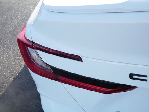 Certified 2025 Toyota Camry SE w/ Convenience Package image 18