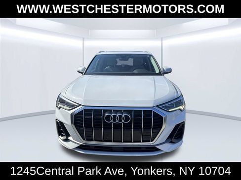 Used 2022 Audi Q3 2.0T Premium Plus AWD/4WD image 2