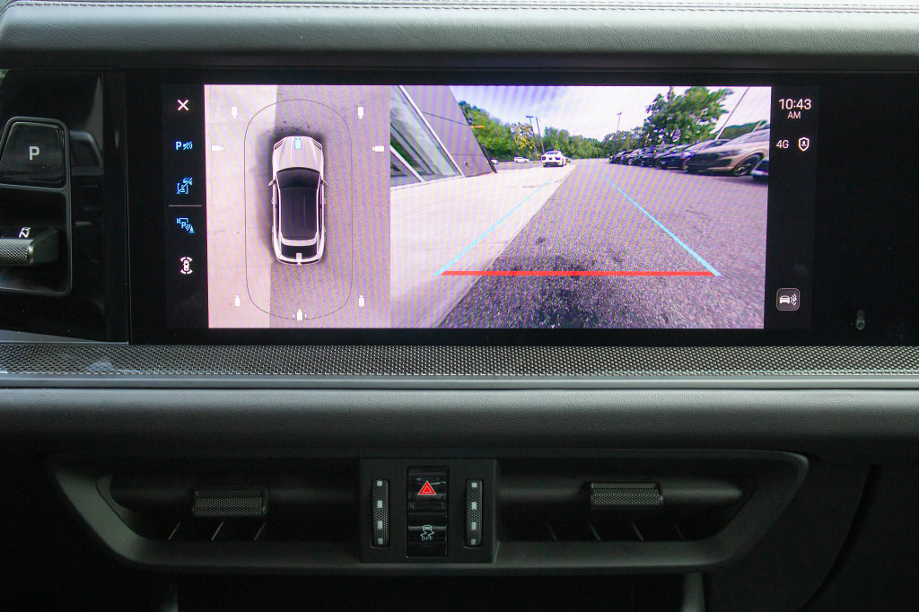Used 2024 Porsche Cayenne Turbo GT AWD/4WD image 18