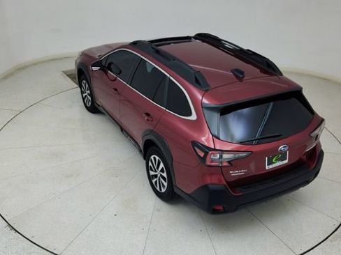 Used 2025 Subaru Outback Premium image 79