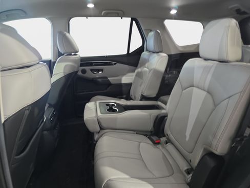 Certified 2025 Honda Pilot EX-L image 11