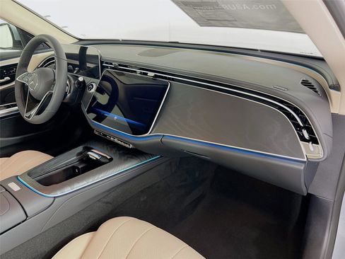 New 2026 Mercedes-Benz E 450 4MATIC Sedan image 28