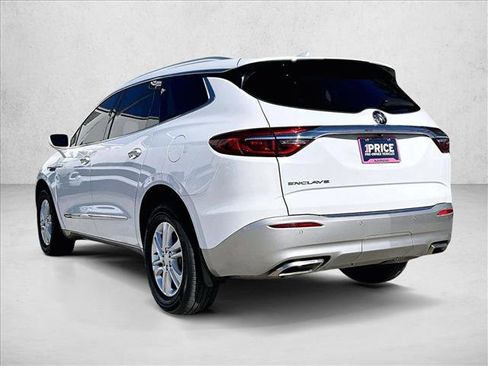 Used 2020 Buick Enclave Essence image 13