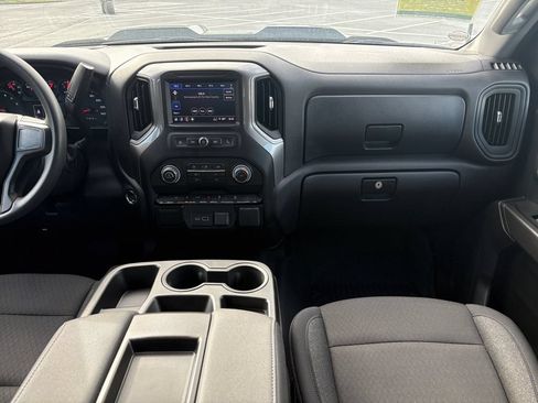 Used 2026 Chevrolet Silverado 1500 Custom Trail Boss AWD/4WD image 15
