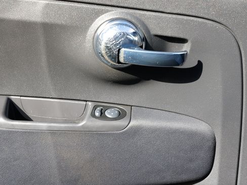 Used 2013 FIAT 500 Pop image 38