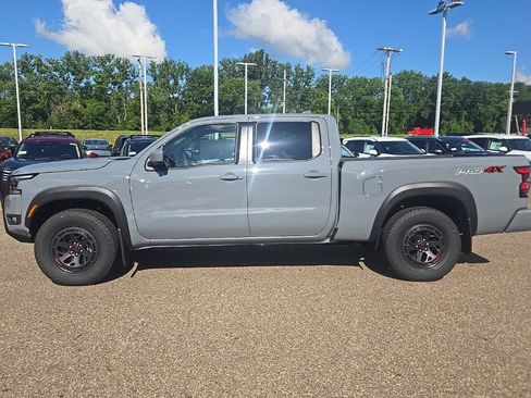 New 2026 Nissan Frontier PRO-4X AWD/4WD image 4