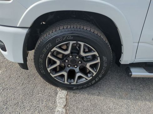 Used 2025 RAM 1500 Laramie w/ Sport Appearance Package image 10