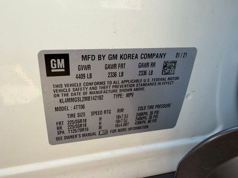 Used 2021 Buick Encore GX Essence image 25