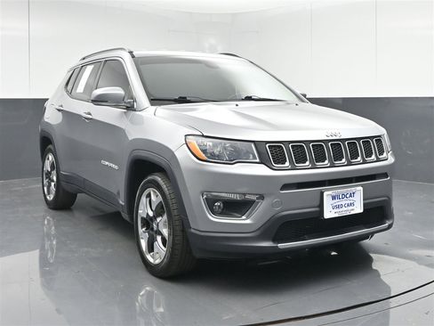 Used 2020 Jeep Compass Limited image 1