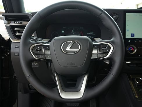 Used 2026 Lexus GX 550 w/ Accessory Package (ZB) image 6