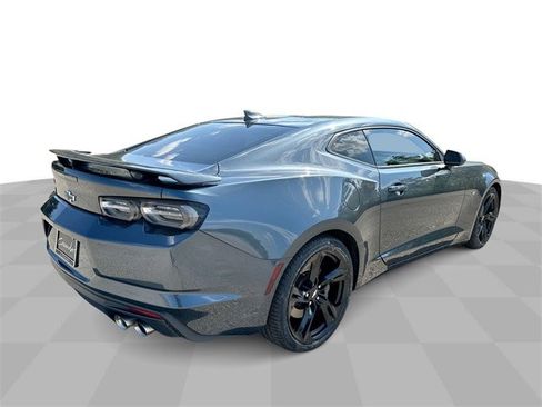 Used 2019 Chevrolet Camaro SS image 8