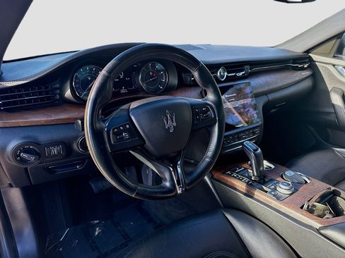 Used 2021 Maserati Quattroporte S image 9