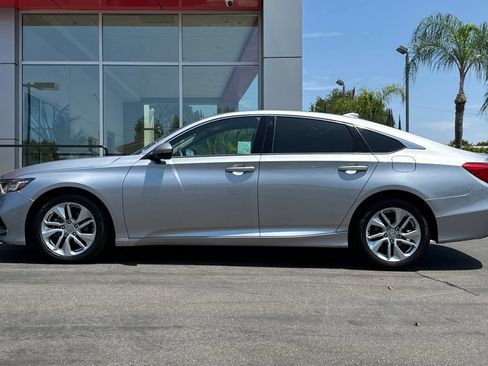 Used 2018 Honda Accord LX image 8