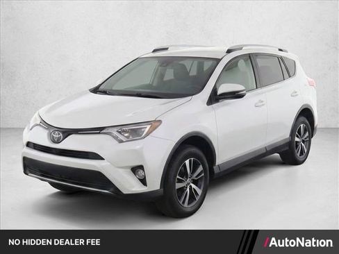 Used 2017 Toyota RAV4 XLE w/ Plus Extra Value Package FWD image 1