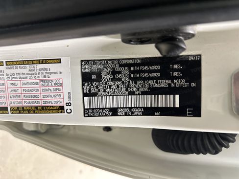 Used 2018 Toyota 4Runner Limited image 36