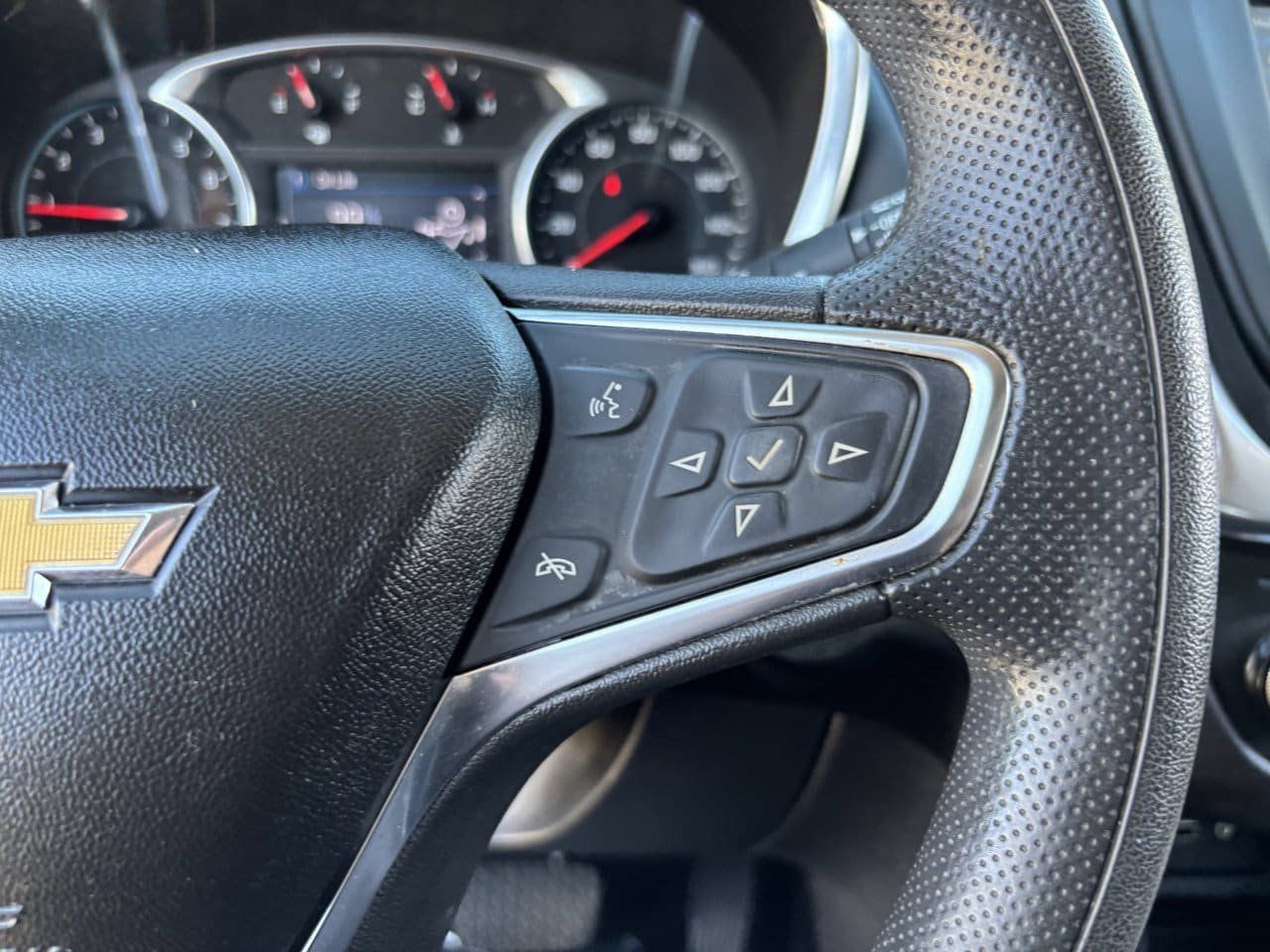 Used 2019 Chevrolet Equinox LT FWD image 26