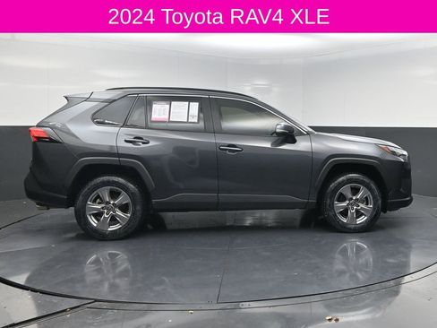 Used 2024 Toyota RAV4 XLE image 4