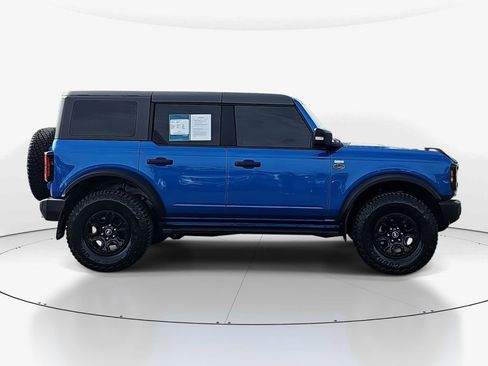 Used 2023 Ford Bronco Wildtrak image 3