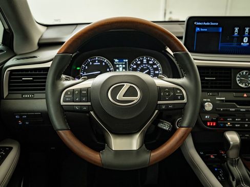 Certified 2022 Lexus RX 350 FWD w/ Premium Package image 28